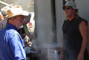webassets/DonScottBBQm.jpg